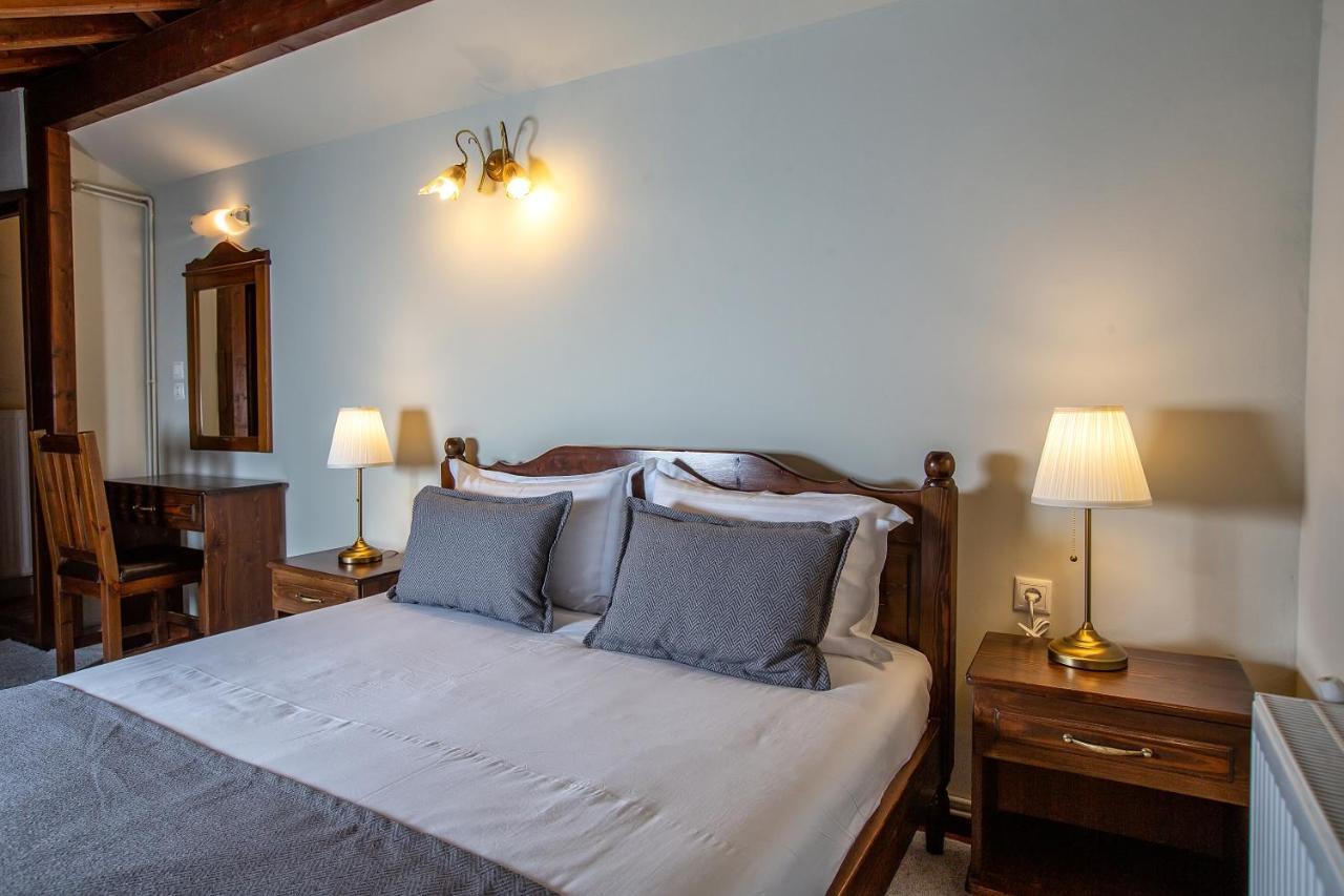 La Noi Guesthouse Samarína Esterno foto