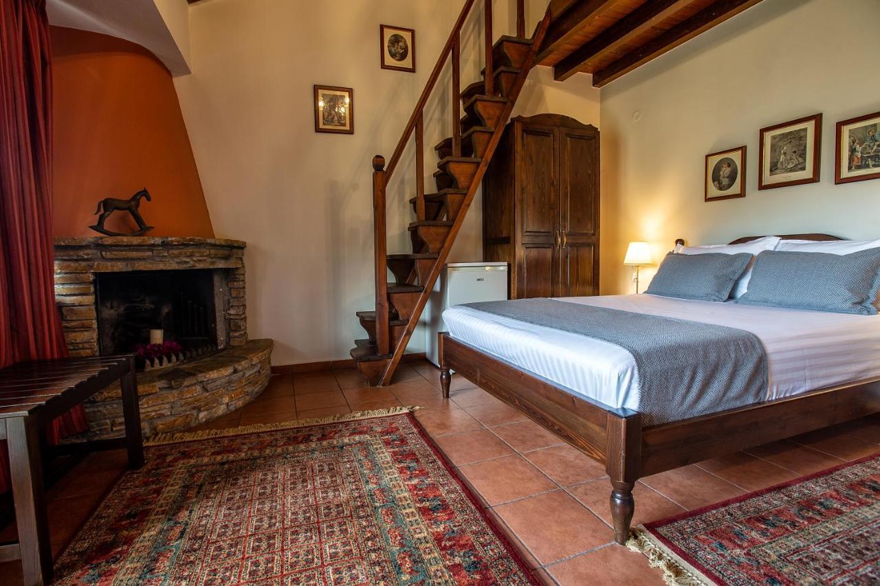 La Noi Guesthouse Samarína Esterno foto