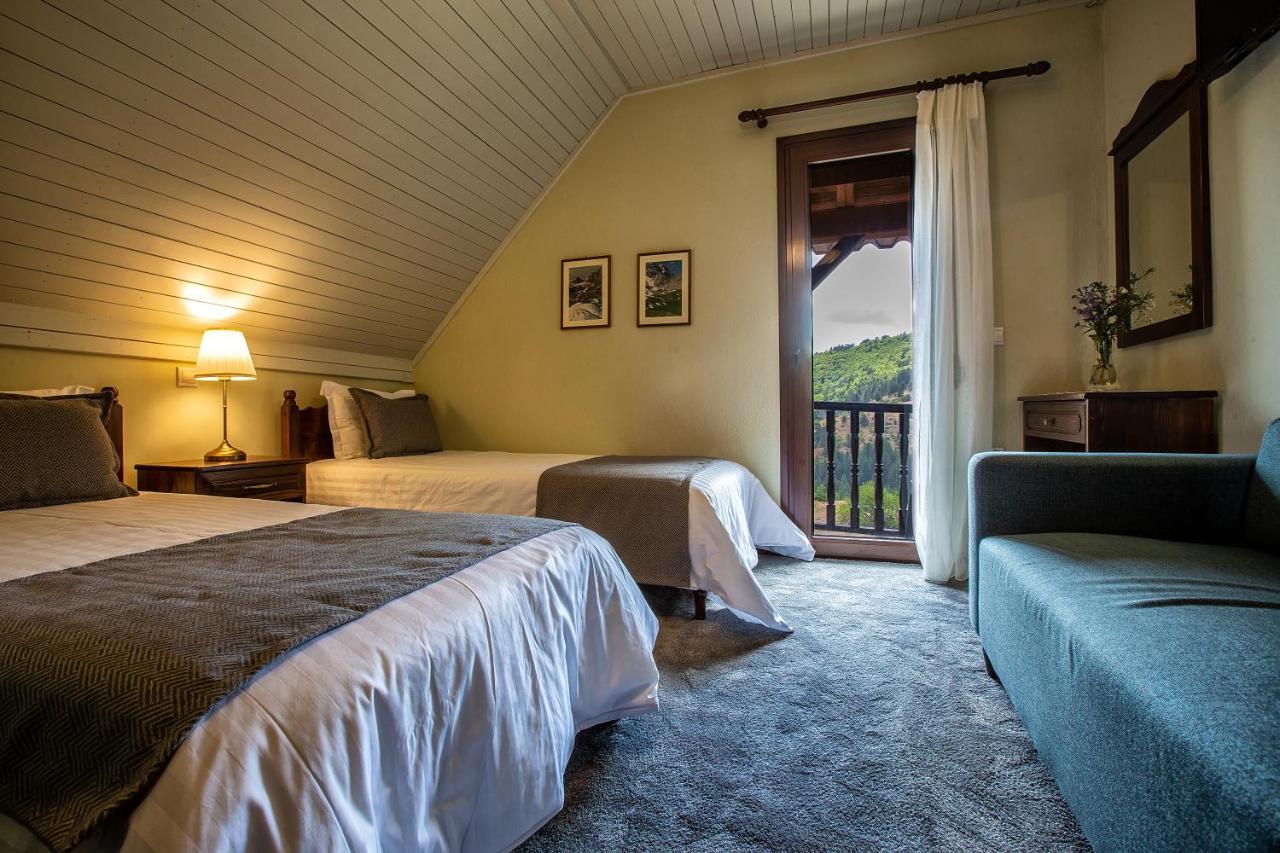 La Noi Guesthouse Samarína Esterno foto